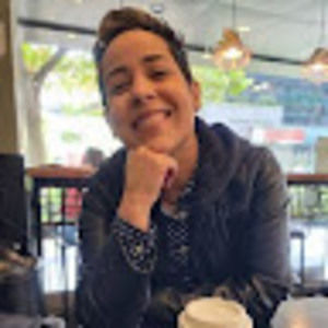 Meet your Posher, Fabiola